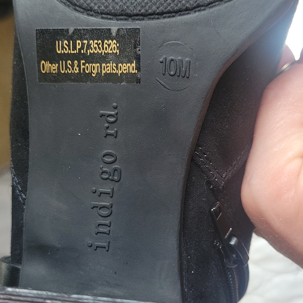 Booty Shoe - Picture 6 of 7